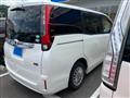 2014 Toyota Noah