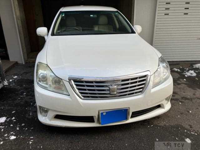2011 Toyota Crown