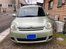 2010 Toyota Sienta