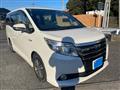 2015 Toyota Noah