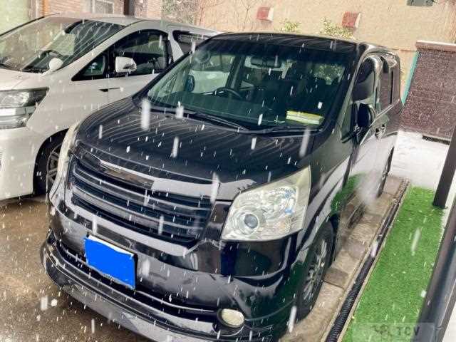 2007 Toyota Noah