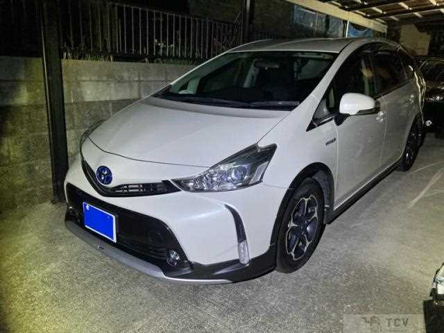 2015 Toyota PRIUS α