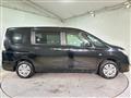 2011 Nissan Serena
