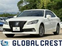 2015 Toyota Crown Hybrid