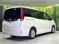 2015 Toyota Noah