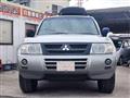 2002 Mitsubishi Pajero