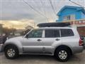 2002 Mitsubishi Pajero