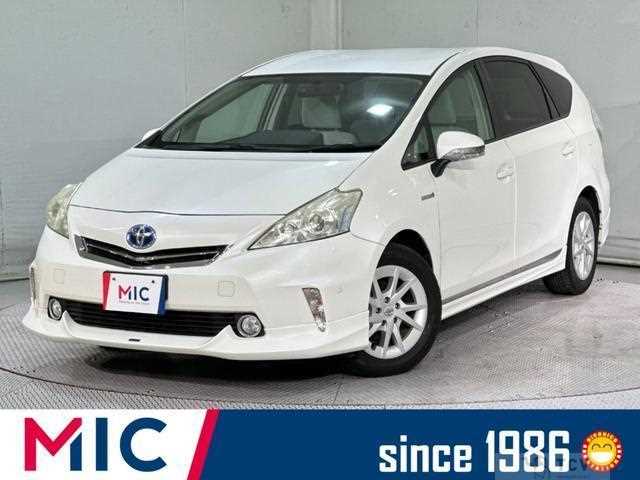 2011 Toyota PRIUS α