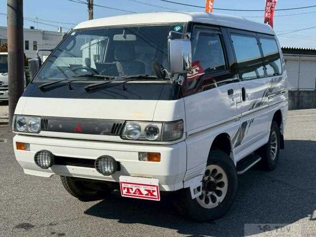 1997 Mitsubishi Delica Starwagon