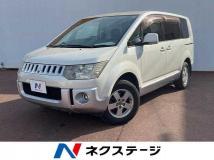 2010 Mitsubishi Delica D5