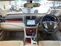 2013 Toyota Crown