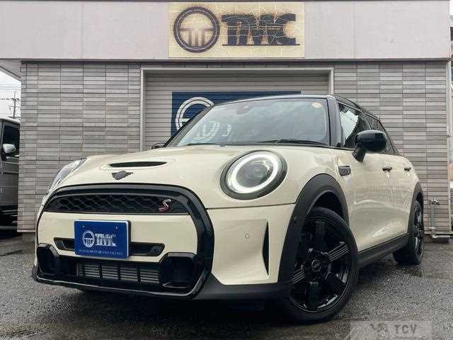 2022 BMW MINI