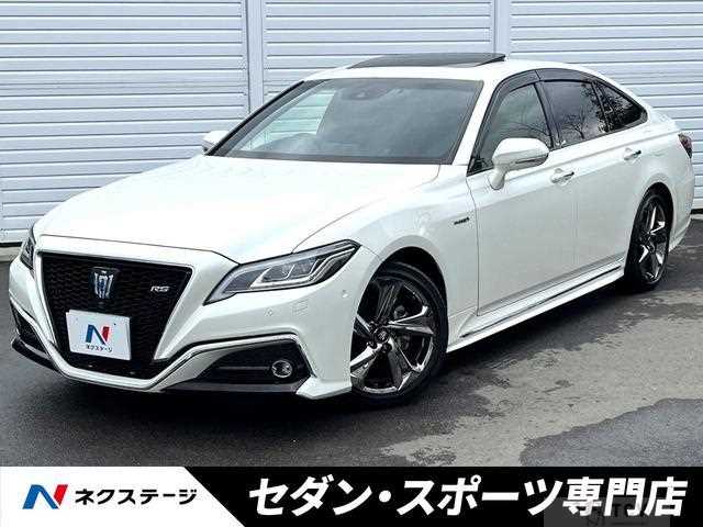 2019 Toyota Crown Hybrid
