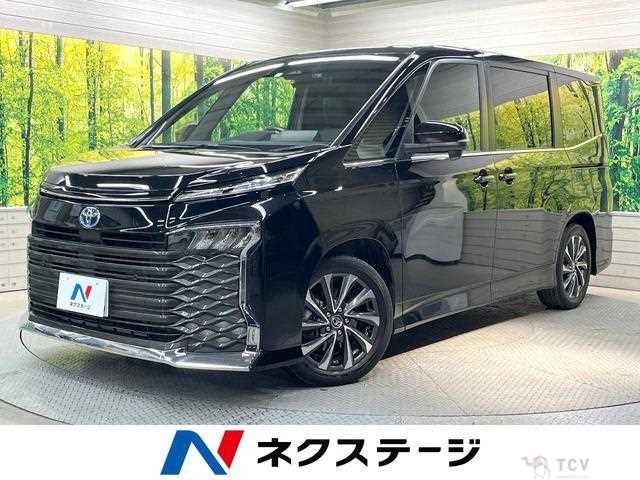 2023 Toyota Voxy