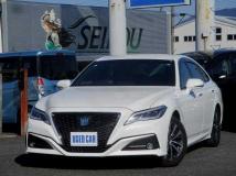 2019 Toyota Crown Hybrid