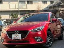 2015 Mazda Axela