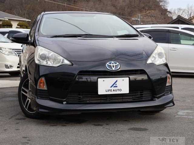 2013 Toyota AQUA
