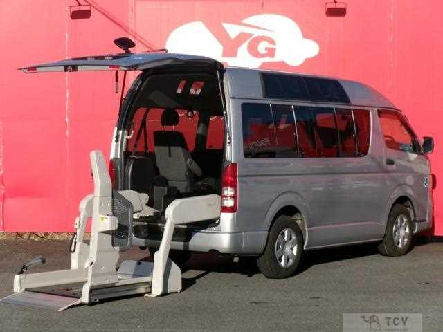 2011 Toyota Hiace Van