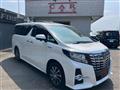 2016 Toyota Alphard Hybrid