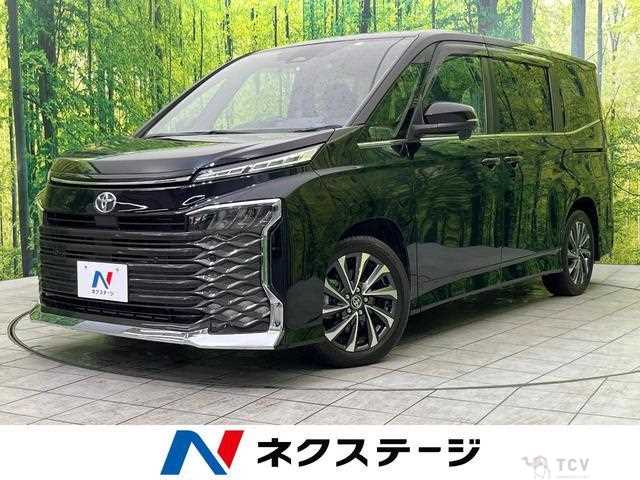 2023 Toyota Voxy