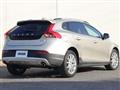 2018 Volvo V40