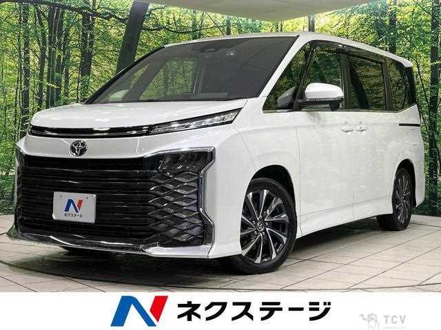 2022 Toyota Voxy