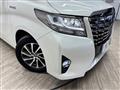 2015 Toyota Alphard Hybrid