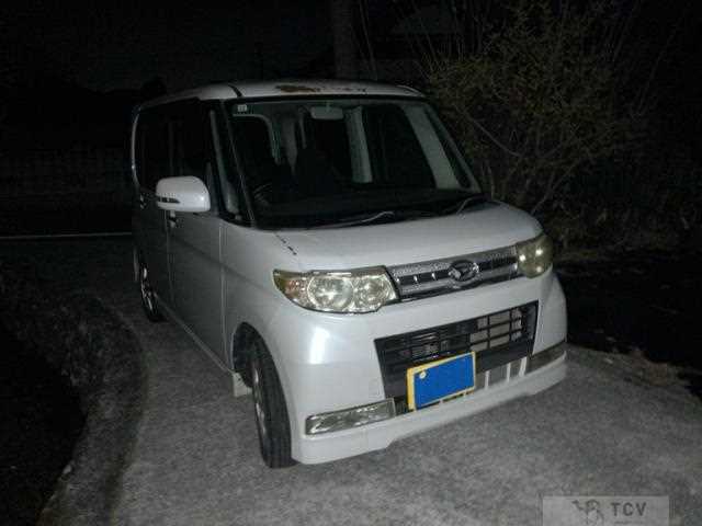 2009 Daihatsu Tanto