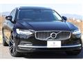 2022 Volvo V90