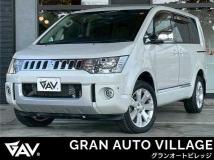 2017 Mitsubishi Delica D5