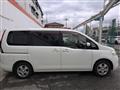 2007 Nissan Serena