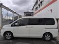 2007 Nissan Serena