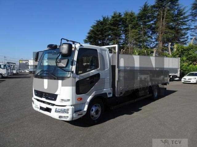 2025 Mitsubishi Fuso Fighter