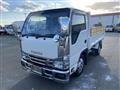 2018 Isuzu Elf Truck