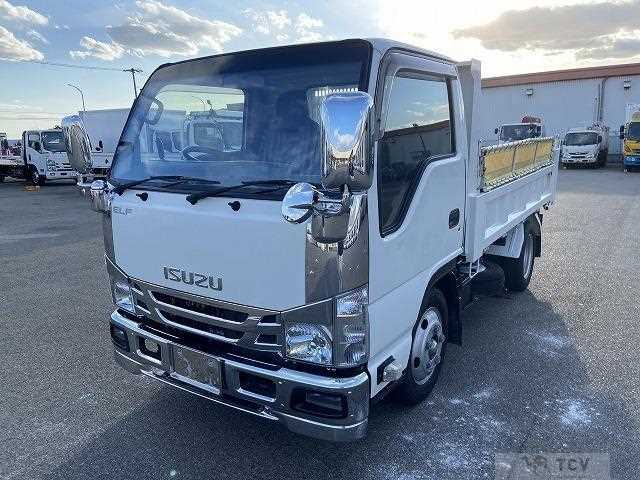 2018 Isuzu Elf Truck