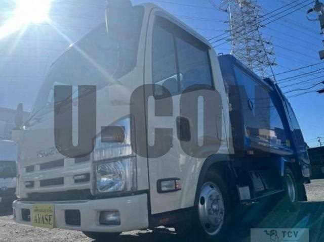 2013 Isuzu Elf Truck