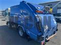 2013 Isuzu Elf Truck
