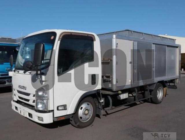 2020 Isuzu Elf Truck
