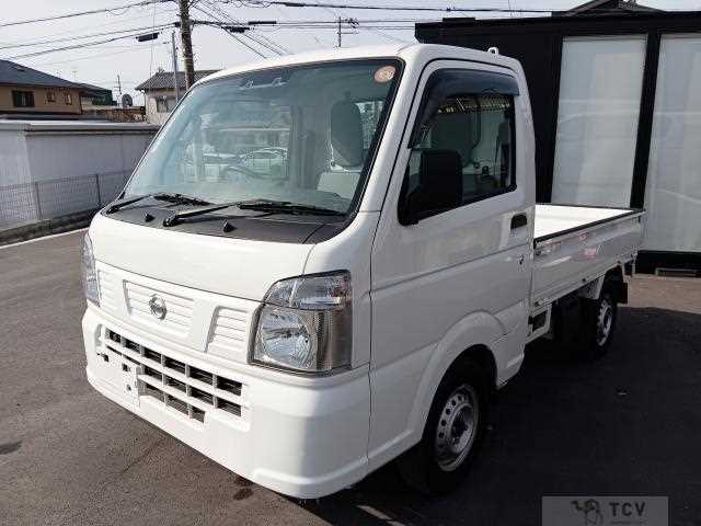 2024 Nissan Clipper Truck
