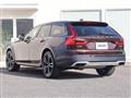 2017 Volvo V90