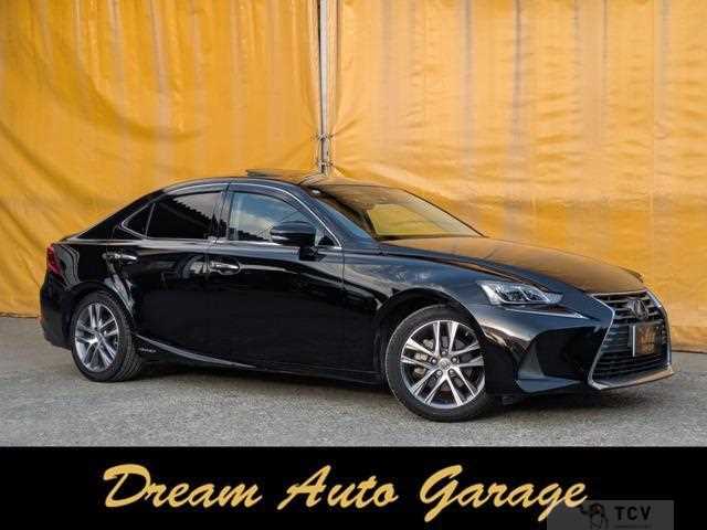 2017 Lexus IS