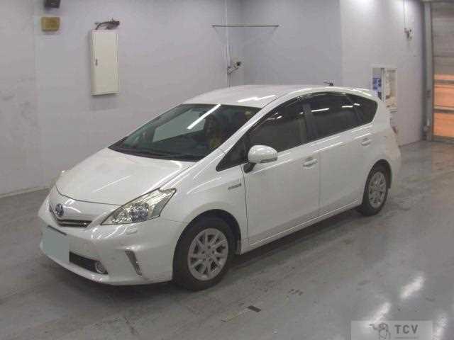 2012 Toyota PRIUS α