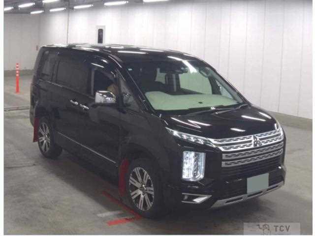 2022 Mitsubishi Delica D5