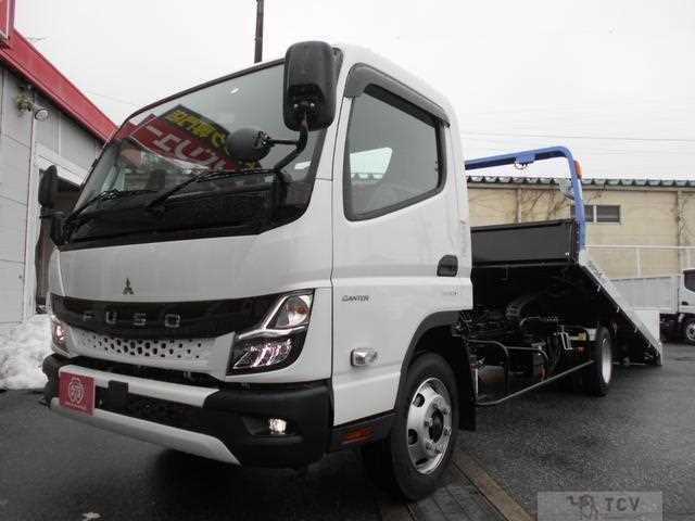 2024 Mitsubishi Fuso Canter