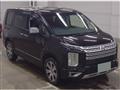 2022 Mitsubishi Delica D5