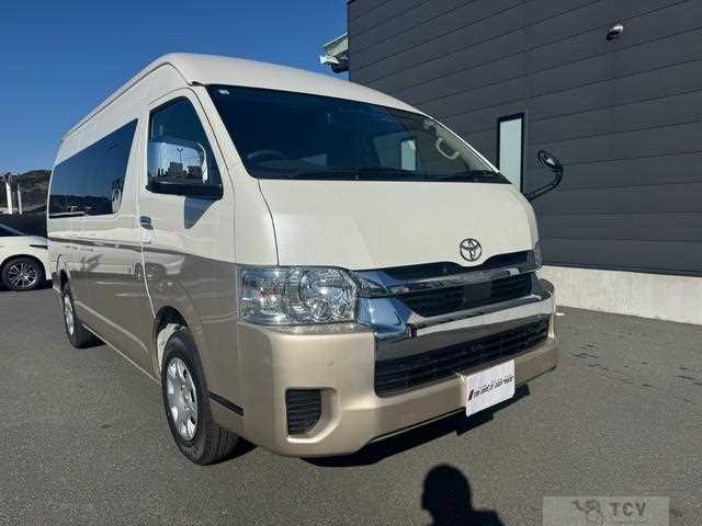2026 Toyota Hiace Wagon