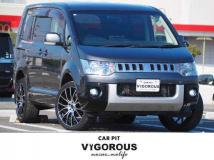 2013 Mitsubishi Delica D5