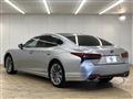 2022 Lexus LS