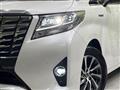 2015 Toyota Alphard Hybrid