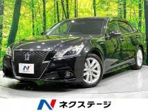 2014 Toyota Crown Hybrid